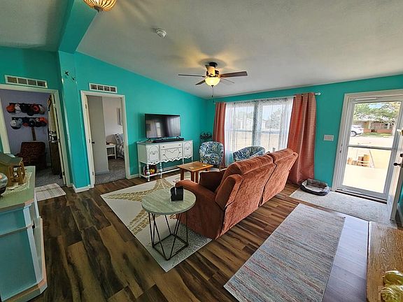 3rd image of 1302 Rittgers St