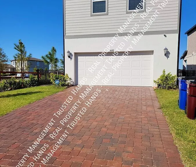 4692 Homestead Trl — Photo 3