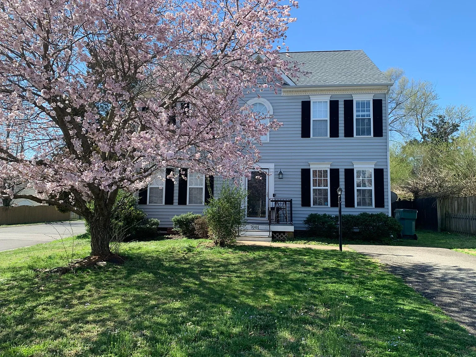 4 bed, 2.5 bath, 1782 sqft, $2,850 — Photo 1