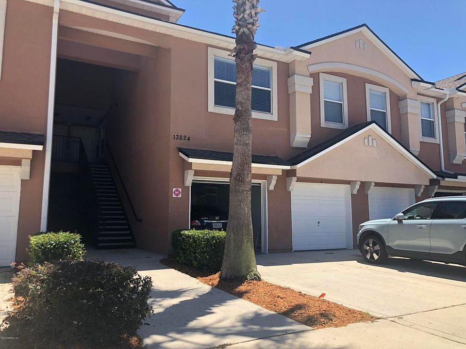 1st image of 13824 Herons Landing Way APT 2