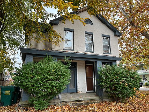 2nd image of 303 Chandler Ave #7