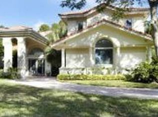 4851 SW 74th Ter, Miami, FL 33143