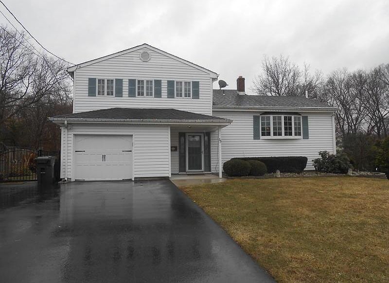 2nd image of 35 Shelly Dr