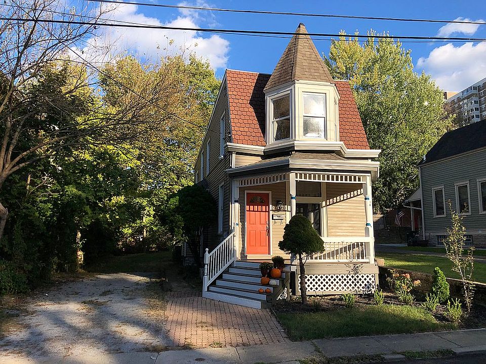 1st image of 3530 Larkspur Ave