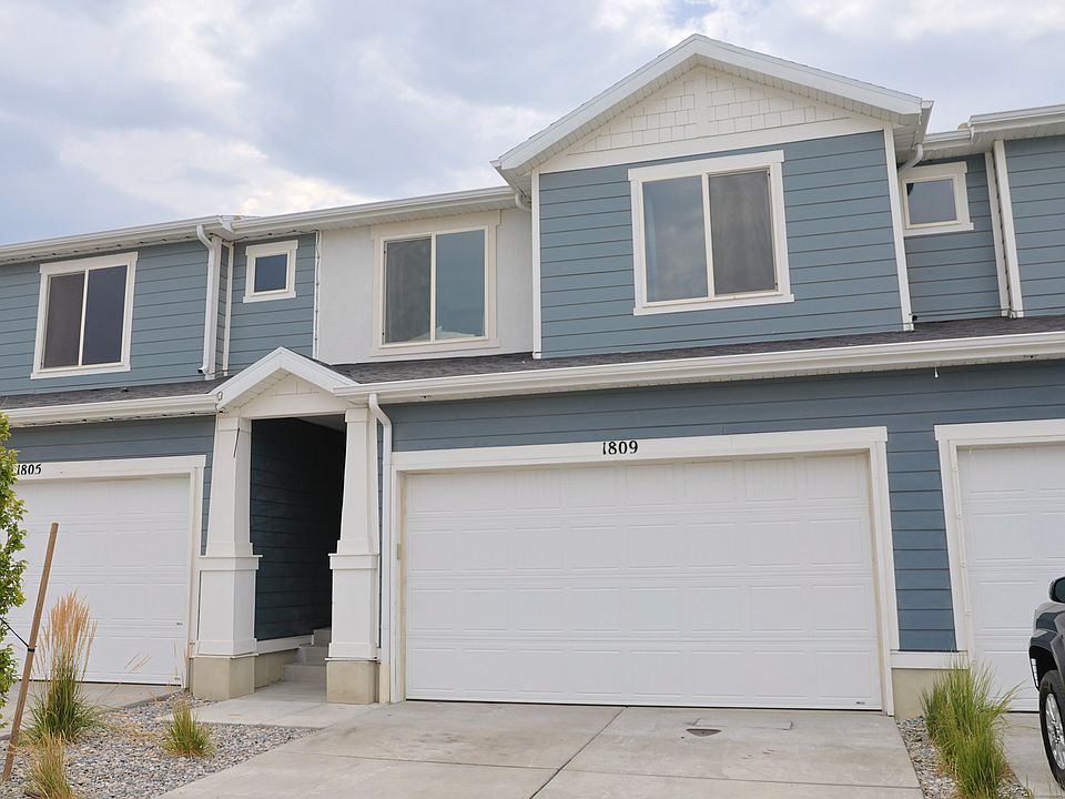 1st image of 1809 N Blue Iris Ave #1068