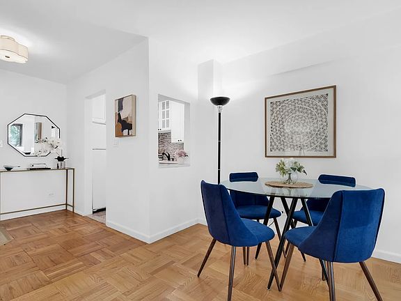 3rd image of 420 E 64th St APT W3g