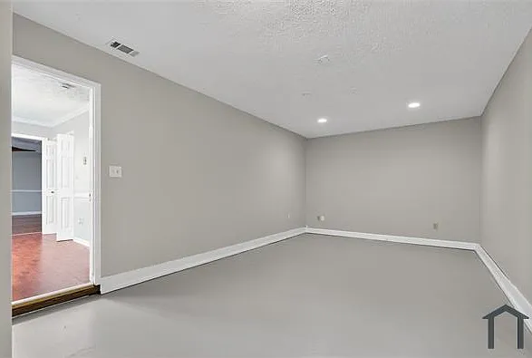 968 Pine Ridge Dr — Photo 29
