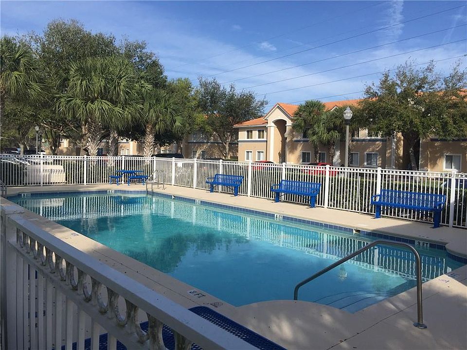 1st image of 489 Las Cortes Ln APT 103