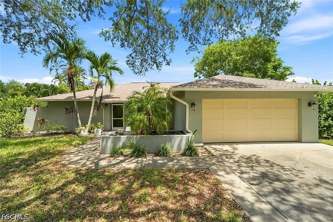 3 bed, 2.0 bath, 1439 sqft, $3,375 — Photo 1