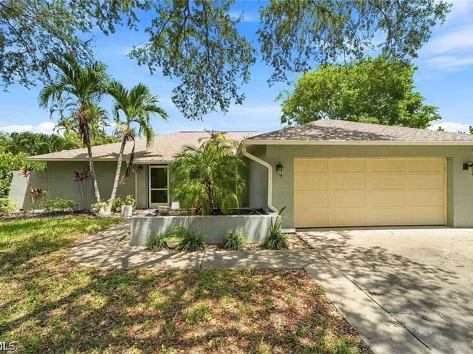 18918 Cypress View Dr