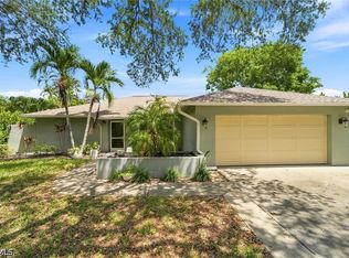 18918 Cypress View Dr, Fort Myers, FL 33967