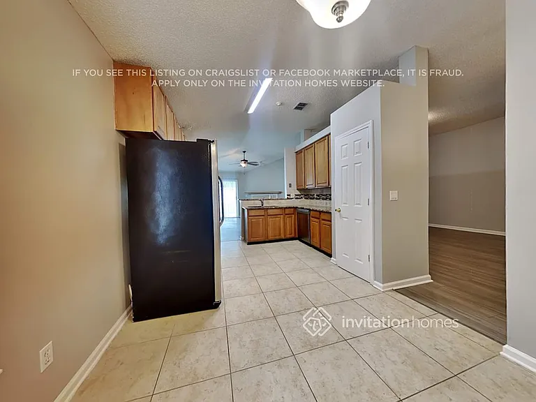 1623 Canopy Oaks Dr — Photo 7
