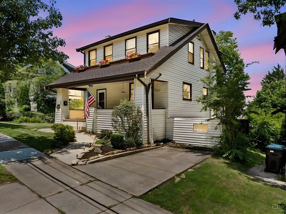 1st image of 3430 Pape Ave