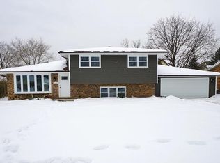 10326 S 82nd Ave, Palos Hills, IL