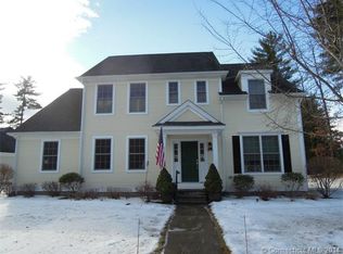 14 Ashton Cir, Simsbury, CT 06070
