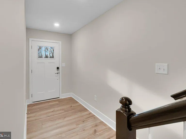 1815 Betterton Rd — Photo 18
