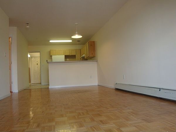 2nd image of 2418 Westchester Ave APT 3R