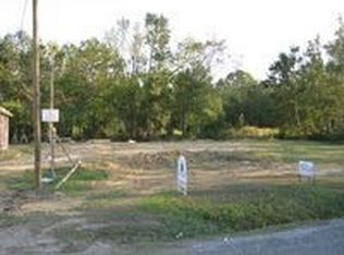735 Kem St, Patterson, LA 70392