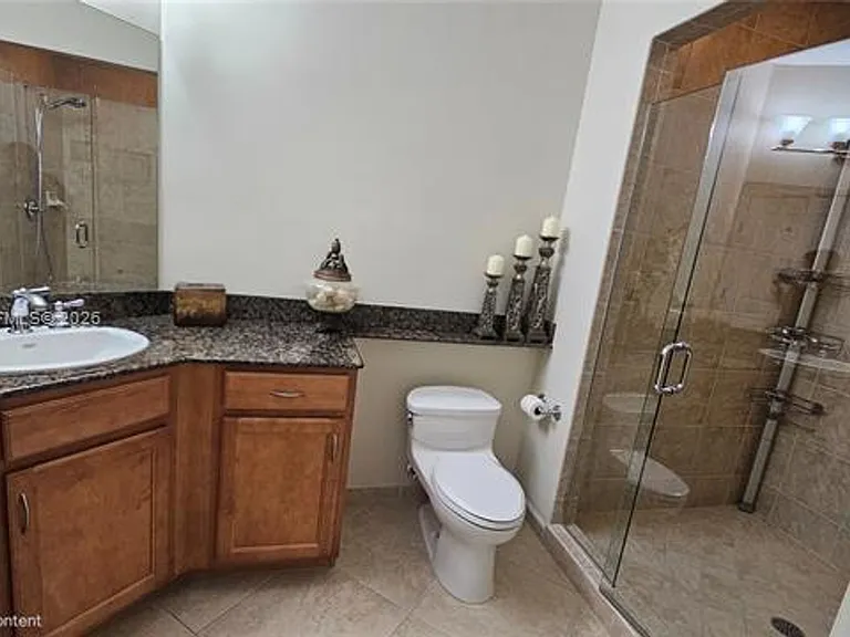 16102 Emerald Estates Dr #306 — Photo 16