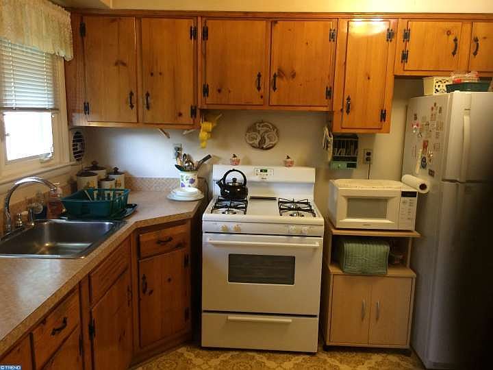 2nd image of 5324 Halpin Ave