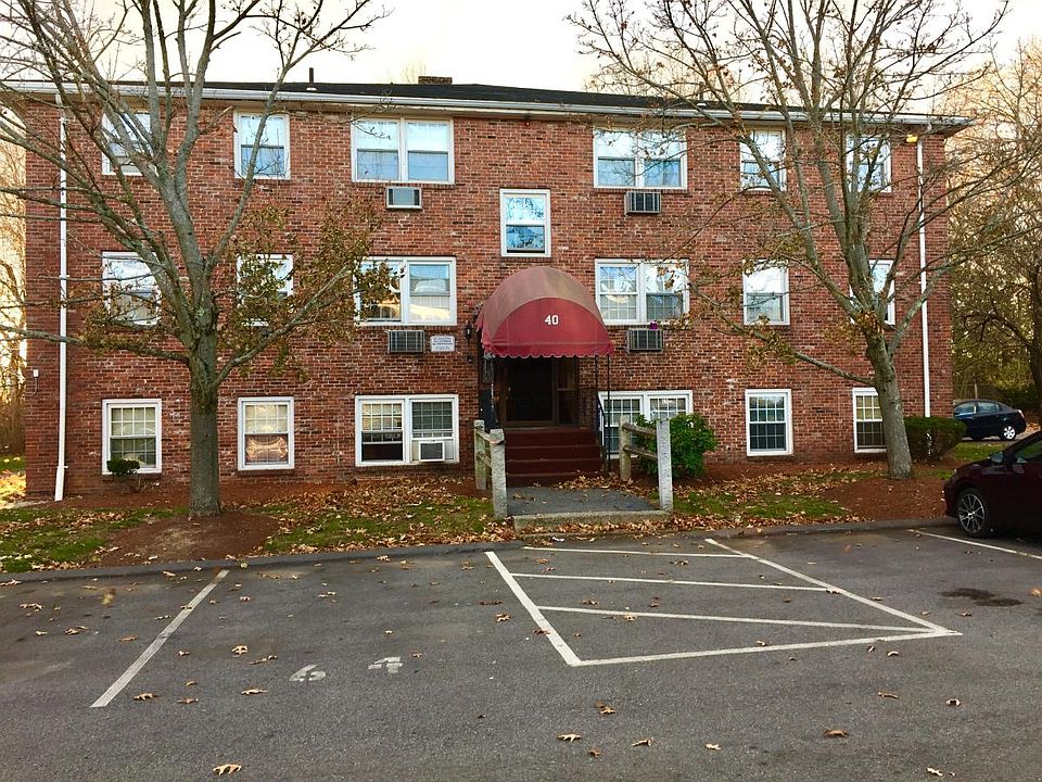 1st image of 40 Danbury Dr APT 12