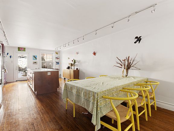 2nd image of 259 W 132nd St #1