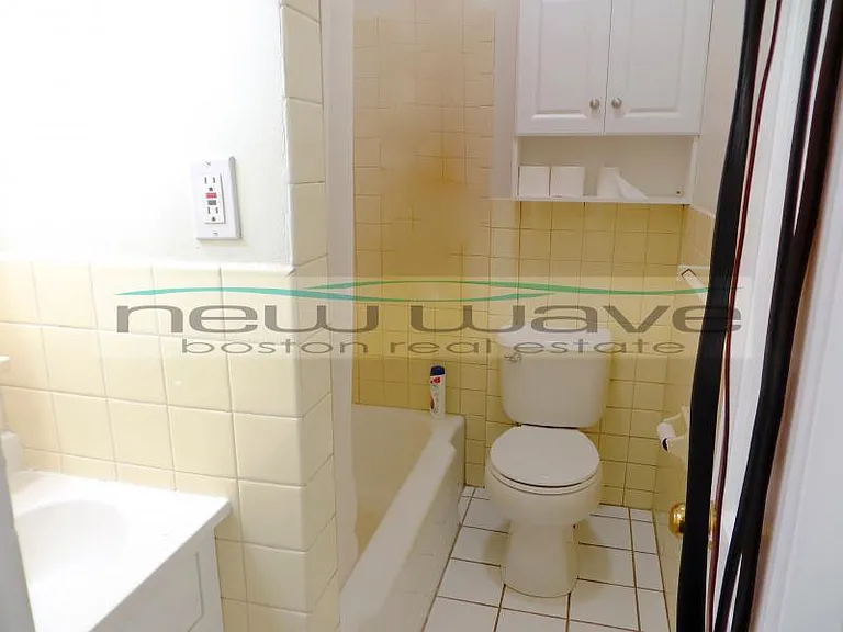 14 Cumberland St #9 — Photo 2