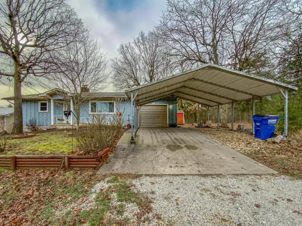 204 W Pine St, Lead Hill, AR 72644