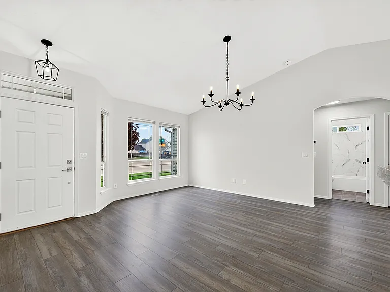 3304 E Sir Patrick Ct — Photo 13