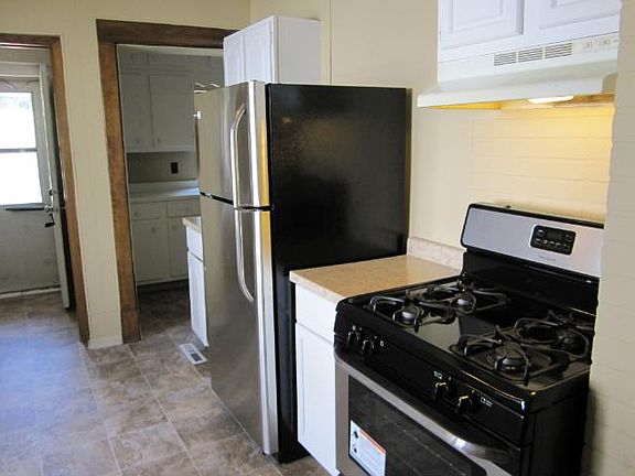 3rd image of 1308 Galtier St