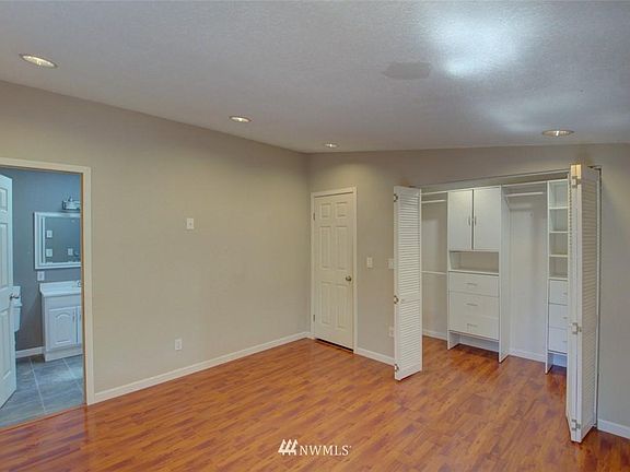 5th image of 20904 46th Ave E