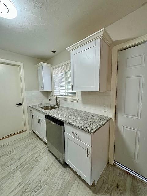 1st image of 139 Bradford St Unit A