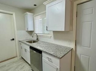 139 Bradford St UNIT A, Bristol, RI 02809