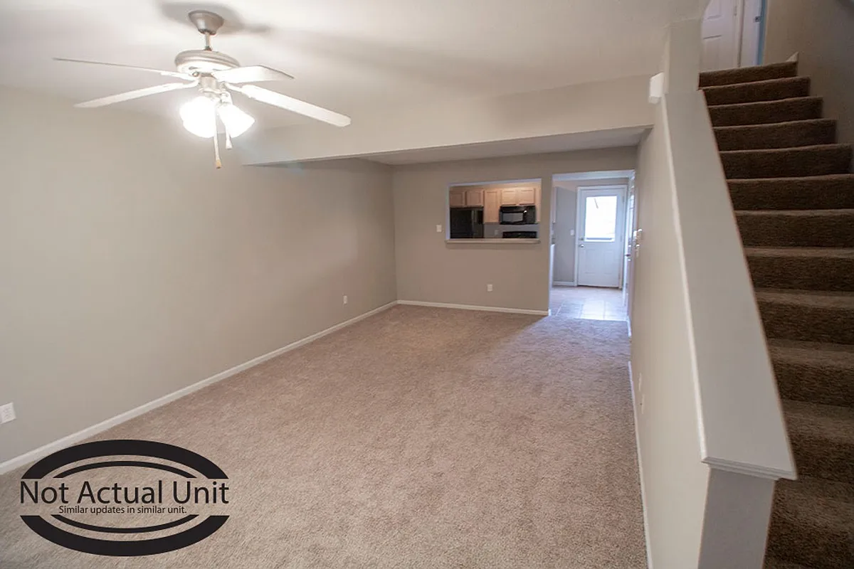 Building Photo - 3914 Snowy Owl Dr