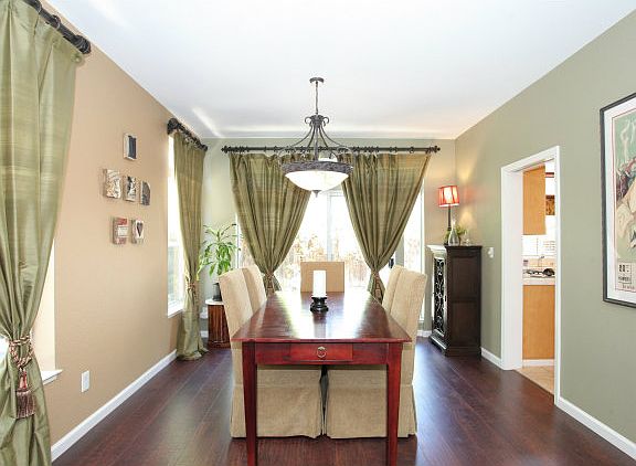 3rd image of 5644 Bergamo Ct