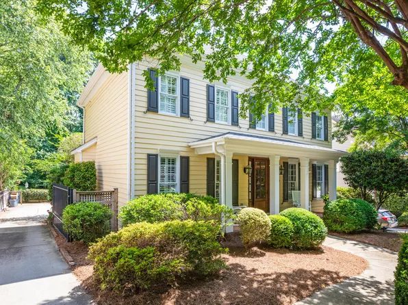 3308 Tall Tree Pl, Raleigh, NC 27607