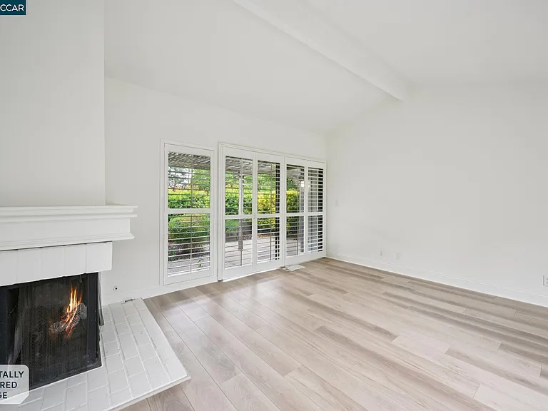 2137 Presidio Ct — Photo 12