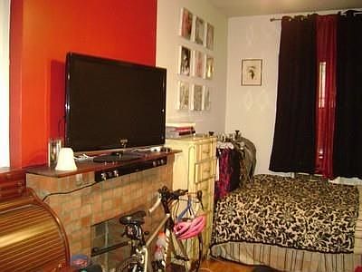 2nd image of 351 E 85th St APT 1D