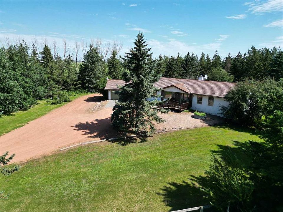 1st image of 39037 W Nineteen Range Rural Stettler #3