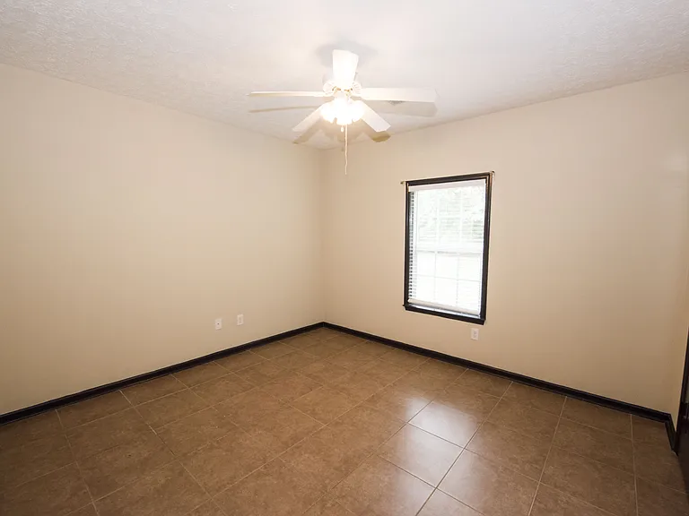 832 Harvard Dr #NA — Photo 6