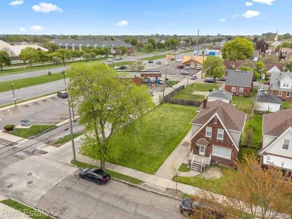 5530 Mead St, Dearborn, MI 48126