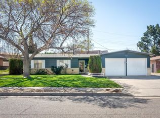 9104 Lagrima De Oro Rd NE, Albuquerque, NM 87111