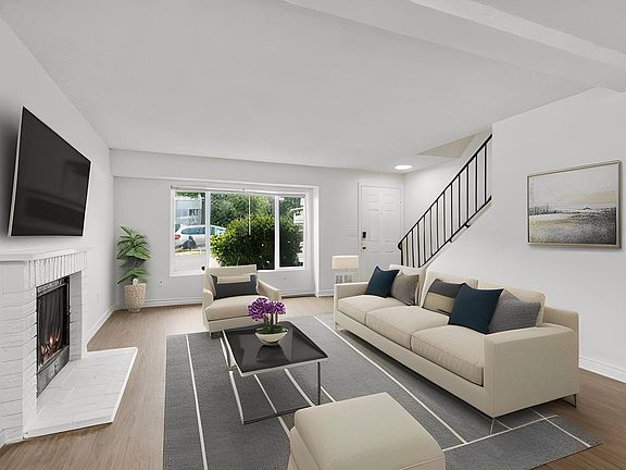 5th image of 21912 64th Ave W #401