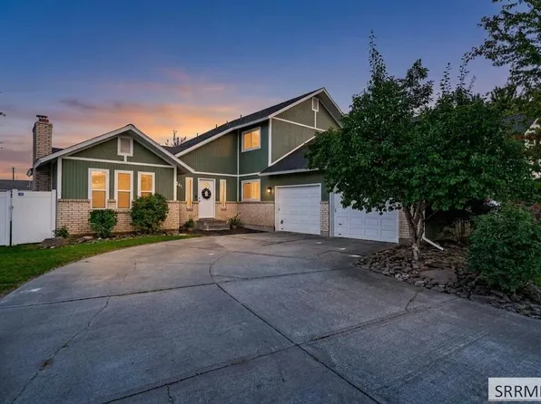3241 Disney Dr, Idaho Falls, ID 83404