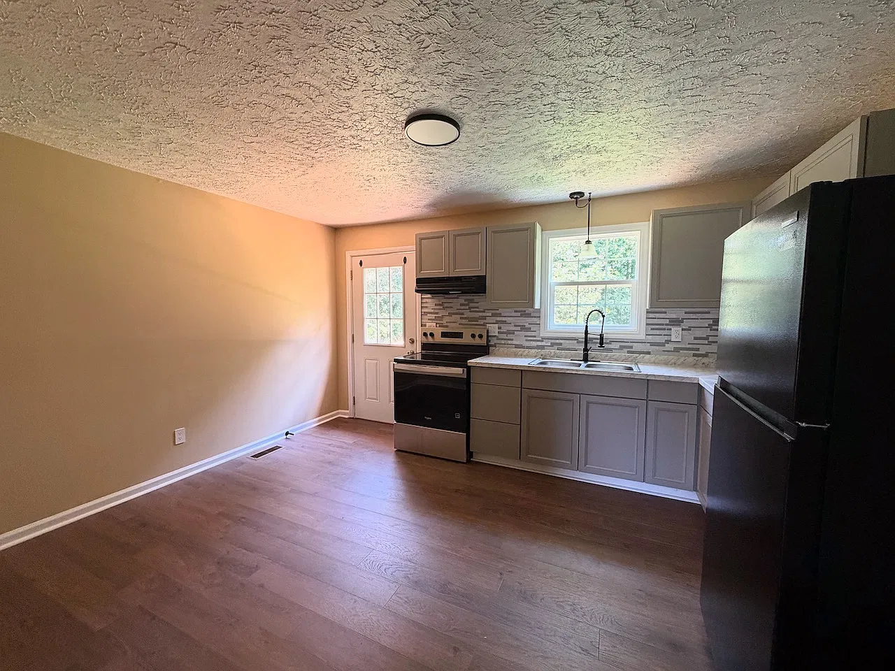 141-285 Sissom Lane — Photo 4