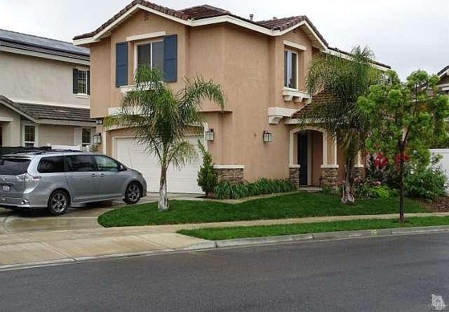 1st image of 227 Driftwood St
