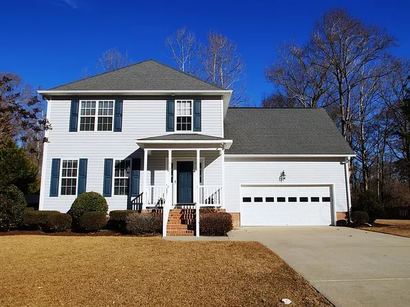 4131 River Chase Dr, Greenville, NC 27858
