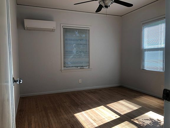 4th image of 1216 V St APT C