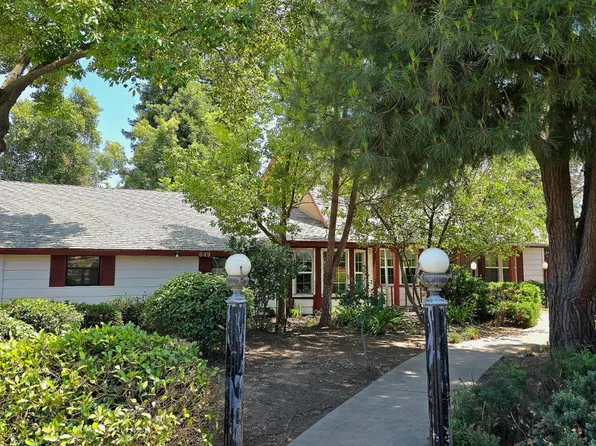 649 W Ponderosa Ave, Reedley, CA 93654
