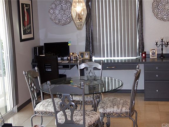 4th image of 27444 Coldwater Dr